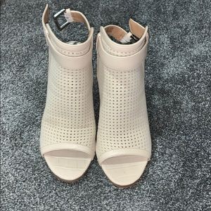 Same Edelman Sandal